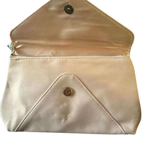 Giorgio 🌼Armani Beauty Bundle NWT - Picture 4 of 11